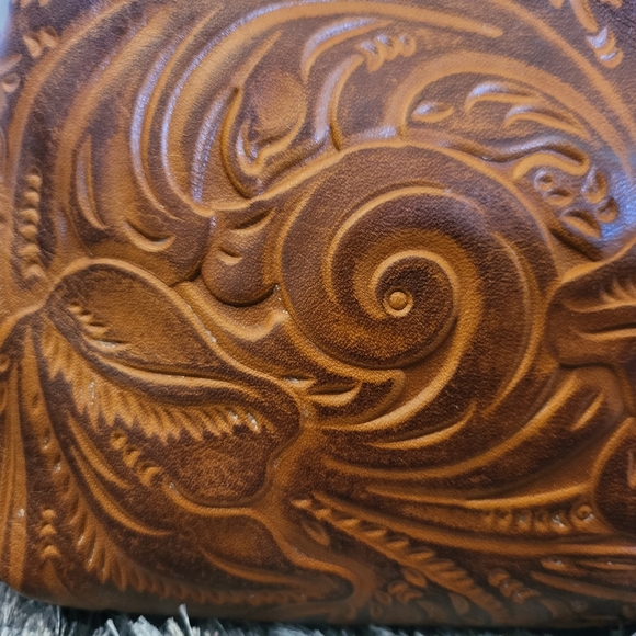 Patricia Nash / SOLD - Picture 4 of 8